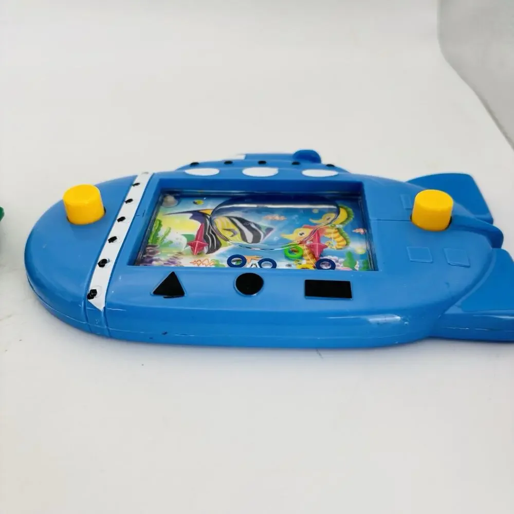 2 Handheld Water Game Toys 6